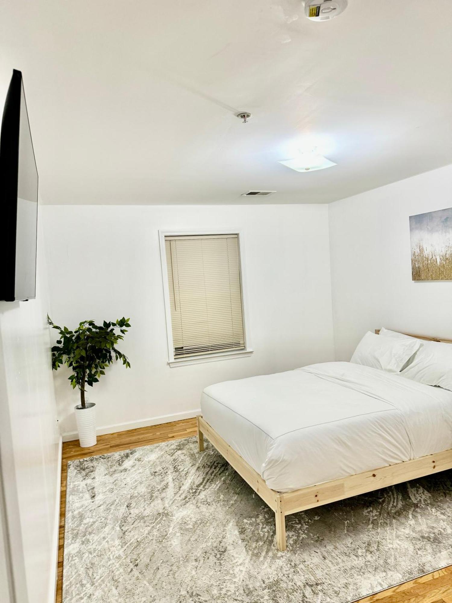 Stylish Evergreen Apartment By Newark Airport Ngoại thất bức ảnh