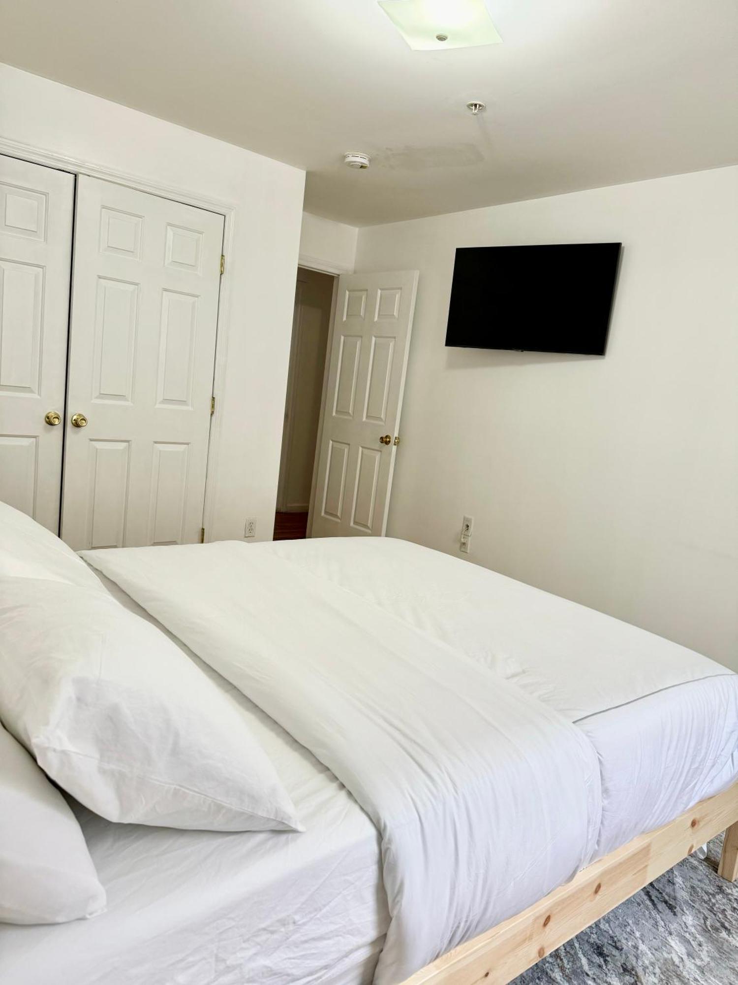 Stylish Evergreen Apartment By Newark Airport Ngoại thất bức ảnh